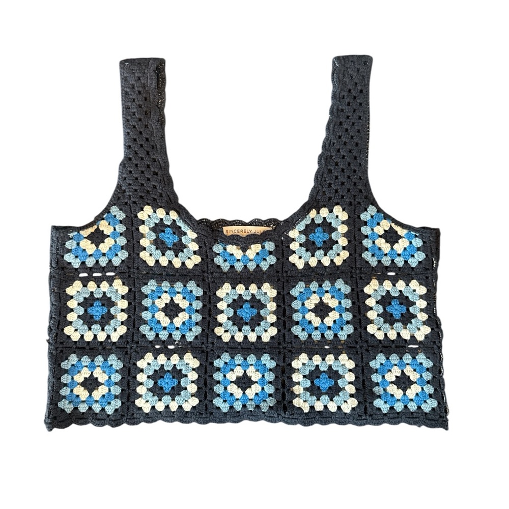 Sincerely Jules Blue‎ and Cream Crochet Crop Top